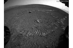 火星探査機が走行開始、移動システムも正常に作動 画像