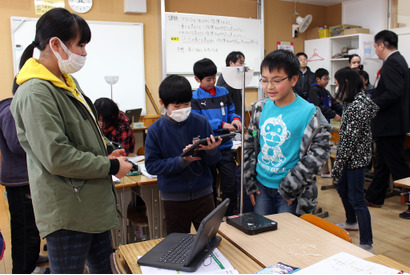 学びあう児童、余裕ある先生…ICTで実現、佐賀県多久市の「働き方改革」 画像