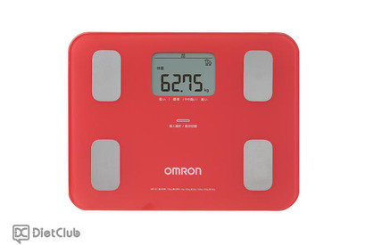 オムロン、赤ちゃんやペットと一緒に測れる体重引き算機能付き体重計を発売 画像