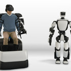トヨタ「ヒューマノイドロボット T-HR3」発表、操縦者とロボットがシンクロ 画像