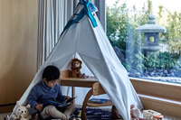 客室にテント設置して探検気分…ザ・リッツ・カールトン京都 画像