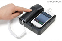 固定電話風iPhoneでハンズフリーも可能な受話器型スタンド 画像