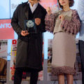 第9回ペアレンティングアワード授賞式、つるの剛士（左）と後藤真希（2016年12月1日）