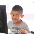 F@IT Kids Club×千葉工業大学プログラミングサマースクール2018のようす／プログラムが成功する度にこの笑顔！