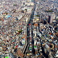 東側を眺める。北十間川の先、JR総武線、中川、荒川・首都高中央環状線、東京湾などを見渡す