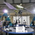 はやぶさ本体の1/2スケールモデル（東京国際航空宇宙産業展2011）