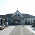JR四国では四国随一の観光名所・金刀比羅宮への終夜臨時列車が3年ぶりに運行される。写真は最寄りの土讃線琴平駅。