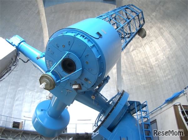 188cm反射望遠鏡　(c) 国立天文台岡山天体物理観測所