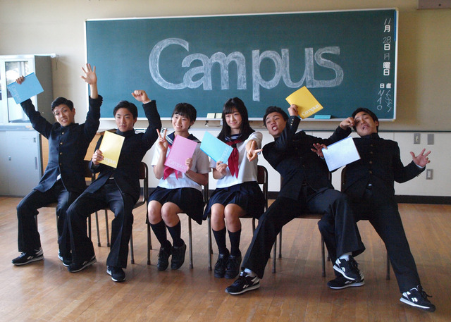 （左から）RYOさん、YU-KIさん、Naoさん、Harukaさん、ISSEIさん、RENさん