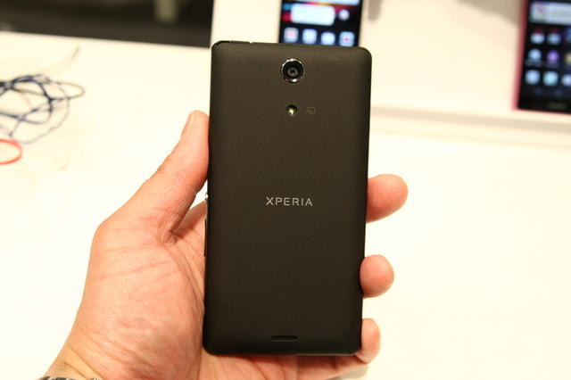 「Xperia A」ブラックモデル