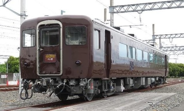 東武鉄道「SL大樹」の客車が旧型客車風に