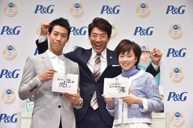 錦織圭と石川佳純、母への感謝を語る「ママの公式スポンサー」トークショー