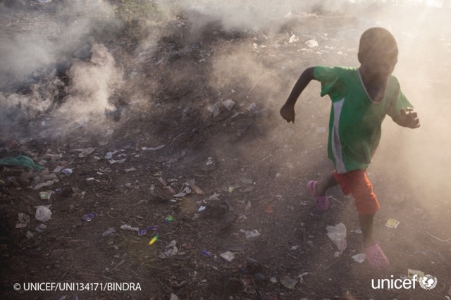 COP22：ユニセフ、子どもと大気汚染に関する報告書発表　(c) UNICEF_UN037104