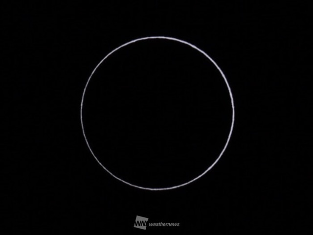 金環日食（ウェザーニューススタッフが撮影／2017年 南米チリ）