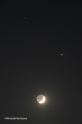月と木星と土星が写った写真（イメージ） ※観賞会当日は満月・木星・土星が並ぶ　(c) Hiroyuki Narisawa
