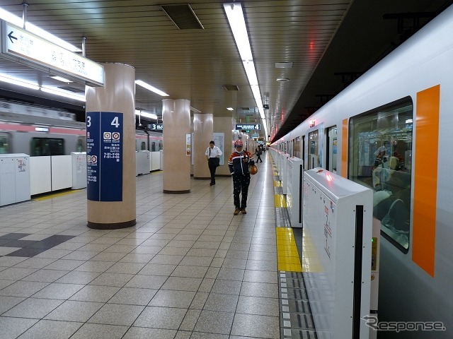 東京メトロ有楽町線・副都心線と西武有楽町線の線路が合流する小竹向原駅。