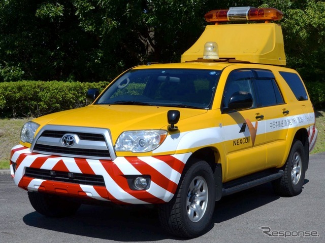 ハイウェイパトロールカー