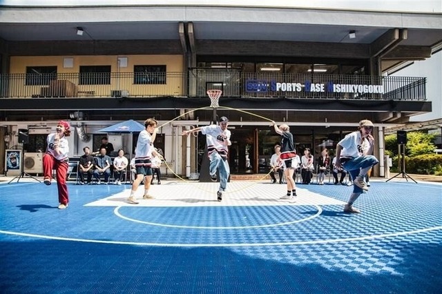 MJRC高等学院ではダブルダッチのパフォーマンスで成長を目指す