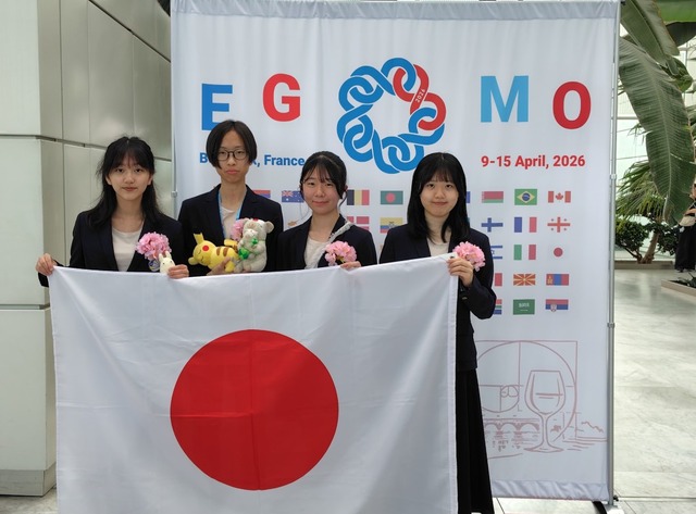 日本代表選手のようす（第15回ヨーロッパ女子数学オリンピック  写真速報）