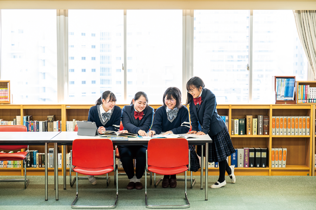 新校名となる「法政大学千代田三番町中学校・高等学校」両校の強みを融合させた新しい教育理念を有する学校へ進化を遂げる