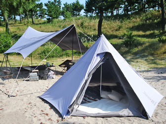遮光コーティングで日差しと熱をカット 夏キャンプ向け ワンポールテント リセマム