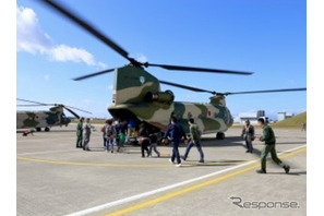 航空自衛隊体験飛行、全国4か所で輸送ヘリコプターに搭乗 画像