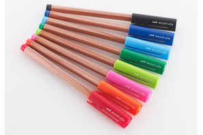 鉛筆用木材を使ったナチュラルテイストのカラーボールペン 画像