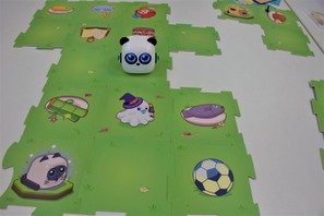 PCもWi-Fiも不要、幼児向けロボット「mTiny」を体験してみた 画像