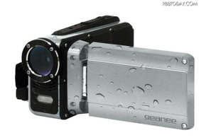 海水浴でも使える、防水デジタルビデオカメラ 画像