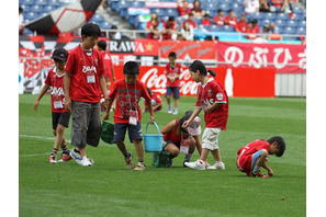 浦和レッズ「夏休みお仕事体験キッズ」小学生募集…グラウンドキーパーに挑戦してみよう 画像