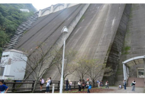 【夏休み2025】親子で学ぶ「ダム・浄水場見学ツアー」埼玉県8/19 画像