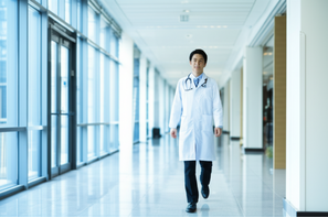 3人に2人が浪人…それでも医学部に現役合格する人がやっていること 画像