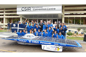 東海大学ソーラーカーチーム、世界最長のソーラーカーレースで3連覇 画像