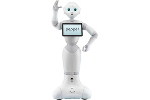 自分で動くロボット 「Pepper」一般家庭向け販売は夏頃 画像