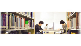 大正大学附属図書館