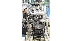 日産自動車横浜工場でエンジンの製造過程に潜入！最後には完成したエンジンを間近で見れる