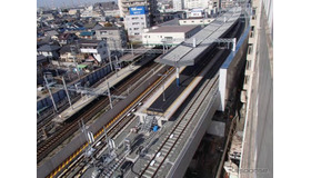 高架化工事が進む高石駅。5月から下り線のみ高架化される。