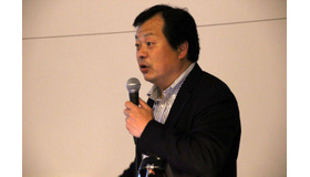 古河市教育委員会指導課参事兼課長の平井聡一郎氏　ジョークを交えながら内容の濃い60分の講演を行った