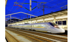 山陽新幹線では盆期間や8月の週末に全車指定席の臨時『ひかり』を運行。JR西日本の700系「ひかりレールスター」（写真）とN700系が充当される。