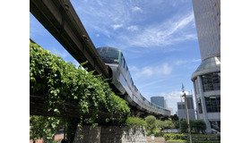 2014年から登場している東京モノレールの10000形。2026年度までに更新を進めるとしている。