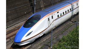 新幹線E7系電車