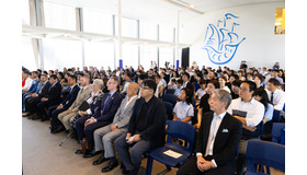 オープニングセレモニーのようす