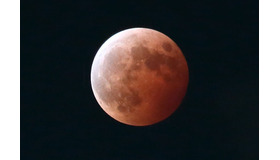 皆既月食の様子