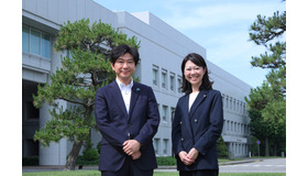 新潟県教育庁高等学校教育課 課長の今井亮二氏と、同課将来構想推進室 副参事（指導主事）の内川未奈希氏