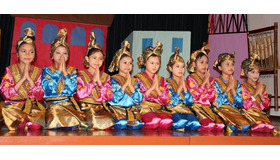 インドネシアの子どもたちによる舞踊