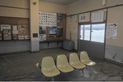 JR北海道の駅構内が全面禁煙に…無人駅のゴミ箱は撤去 画像
