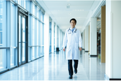 3人に2人が浪人…それでも医学部に現役合格する人がやっていること 画像