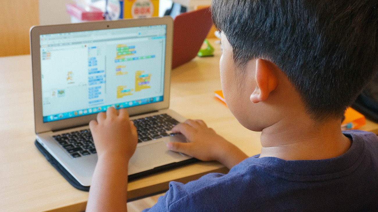 プログラミングを学べる アポロン 無料動画100点公開 リセマム プログラミングを学べる アポロン 無料動画100点公開 リセマム
