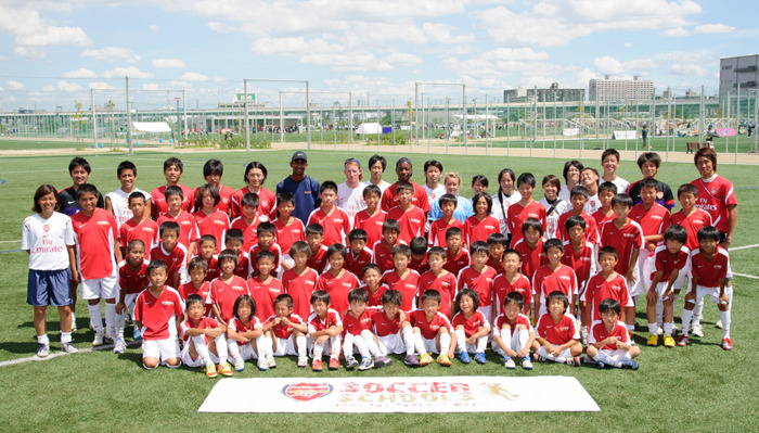 英語も同時に学べる アーセナルサッカーキャンプ 横浜 市川 鹿児島で開催 リセマム