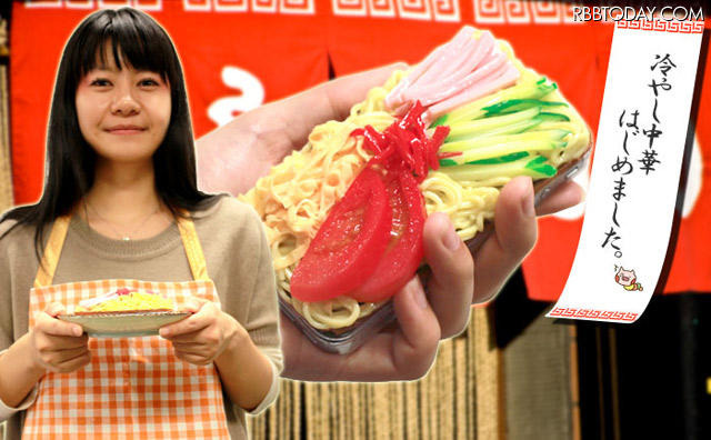 厚さ35mmとは相当分厚い 厚さ35mmとは相当分厚い